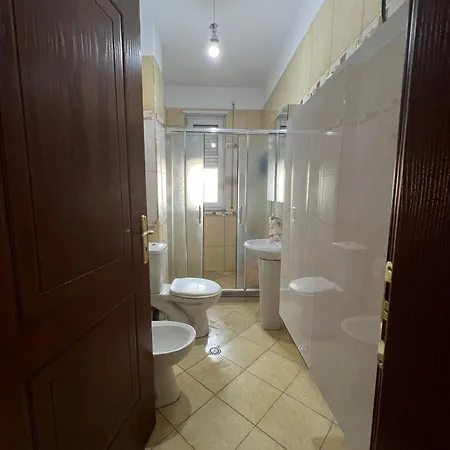 Apartment Vila-l Tirana